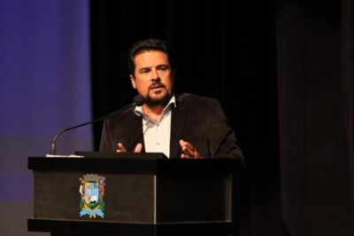 Felipe Augusto, reafirma determinação na recontrução das moradias antes dos períodos de chuvas