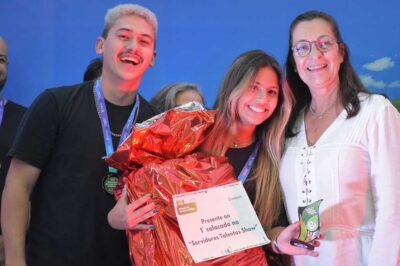 Talentos Show revela os melhores artistas dentre os servidores de Ilhabela